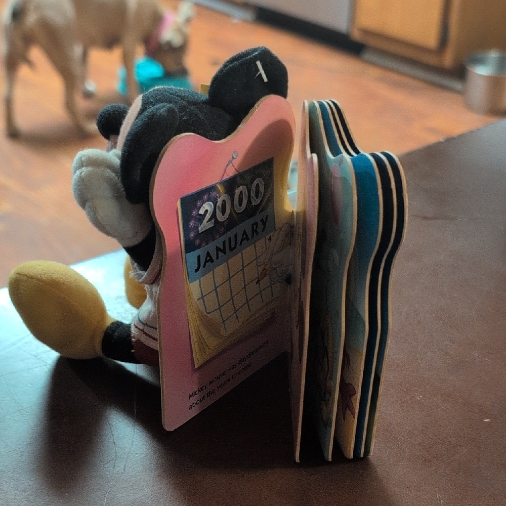 VINTAGE Disney Mickey Mouse 2000 Plush Toy With Book - Picture 2 of 2